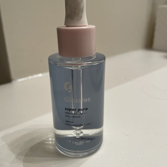 Glossier Super Pure niacinamide + zinc serum - Picture 2 of 3